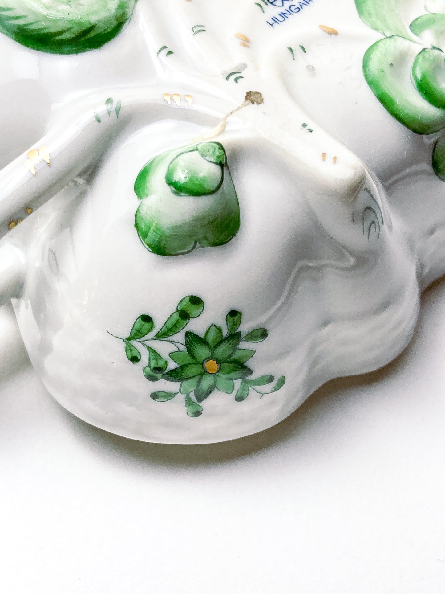 Vintage Herend Hand Painted Green Chinese Bouquet Porcelain Leaf Trinket Dish