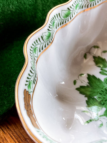 Vintage Herend Hand Painted Green Chinese Bouquet Porcelain Leaf Trinket Dish