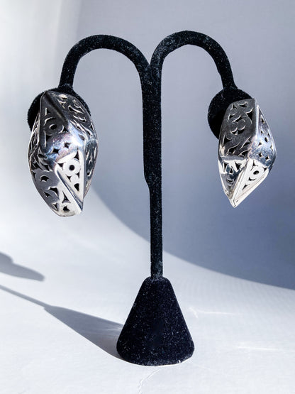 Vintage Indonesian Sterling Silver Openwork Geometric Dimensional Clip On Earrings