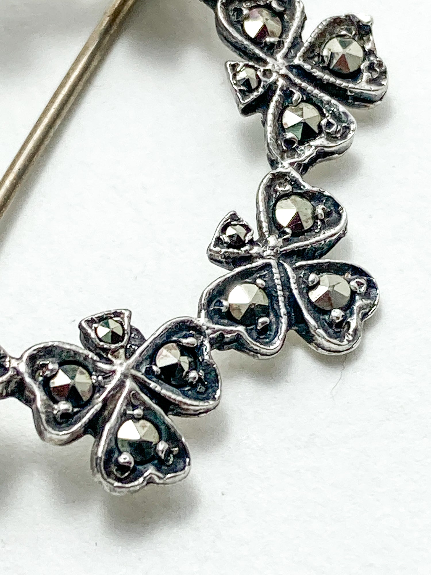 Vintage Irish Sterling Silver Marcasite Shamrock Circle Brooch Pin