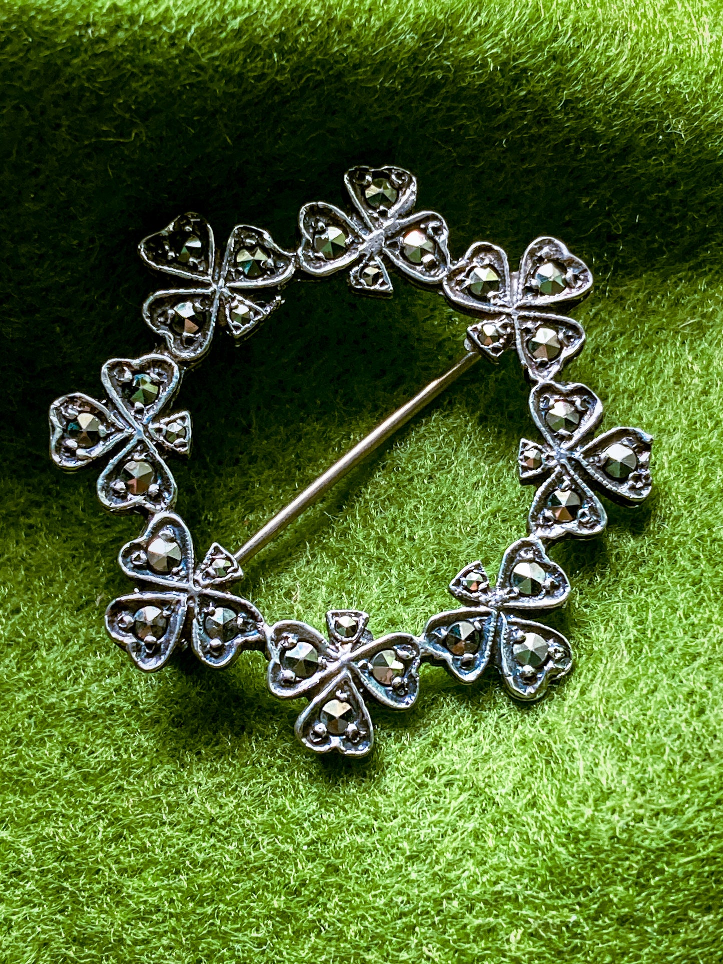 Vintage Irish Sterling Silver Marcasite Shamrock Circle Brooch Pin