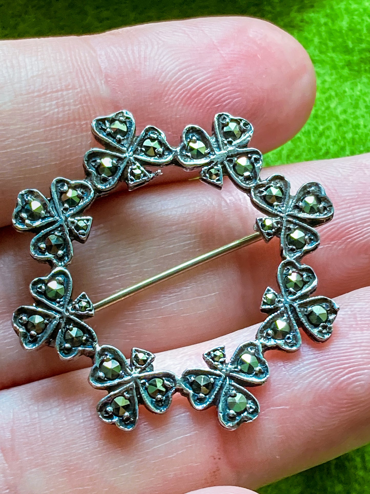 Vintage Irish Sterling Silver Marcasite Shamrock Circle Brooch Pin
