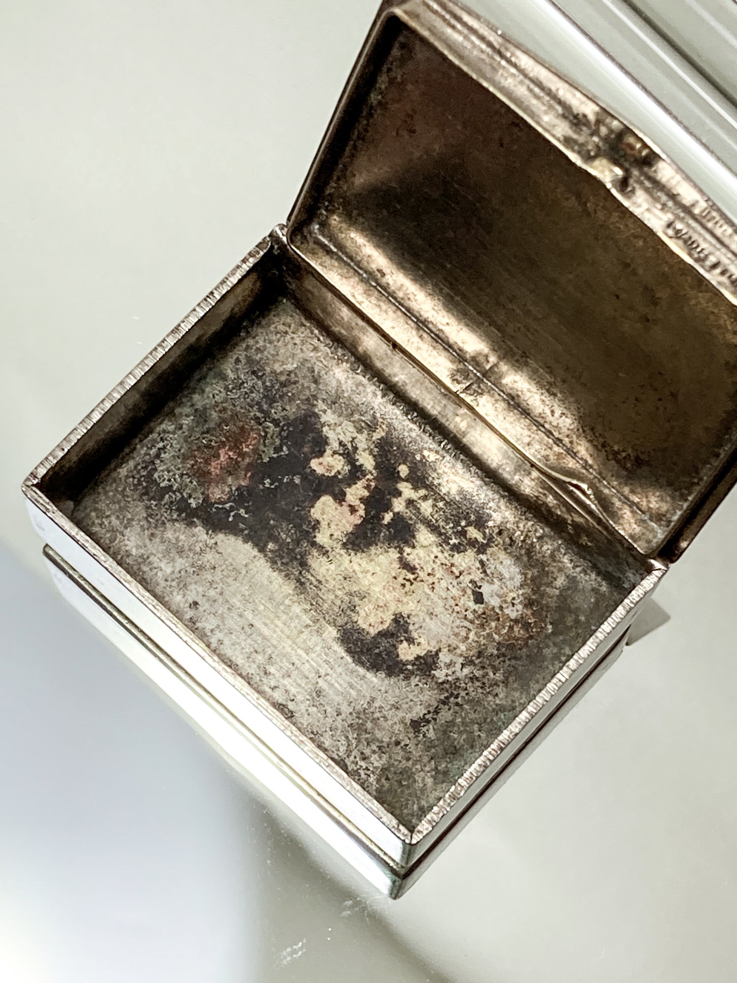 Vintage Italian Silver Miniature Hinged Pillbox Trinket Box