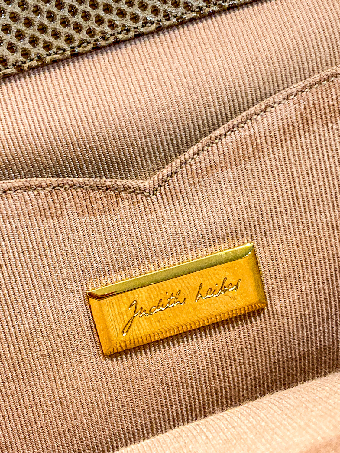 Vintage Judith Leiber Horn Lizard Leather Beige Handbag Clutch Crossbody Purse