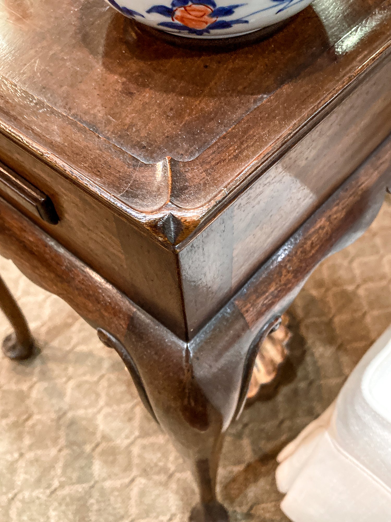Vintage Kittinger Queen Anne Style Mahogany Accent Tea Table