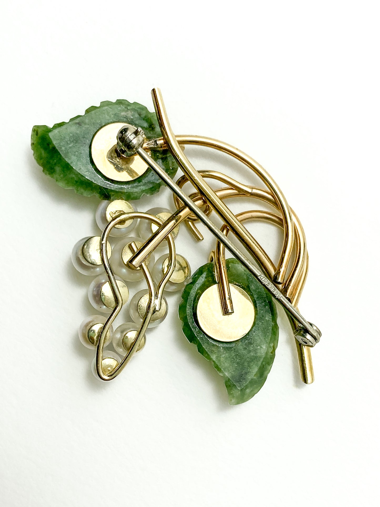 Vintage Krementz Nephrite Pearl Grapes Gold Coated Earrings Brooch Set