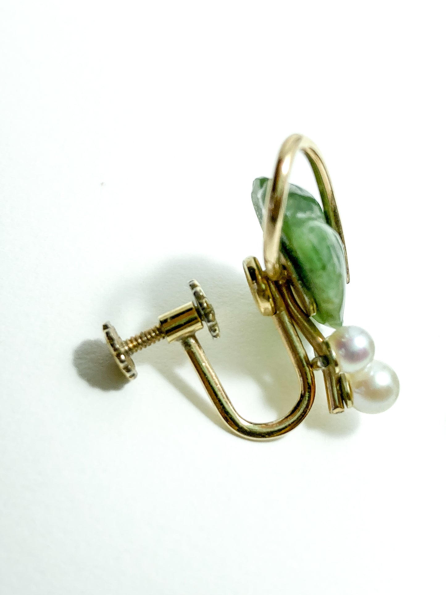 Vintage Krementz Nephrite Pearl Grapes Gold Coated Earrings Brooch Set