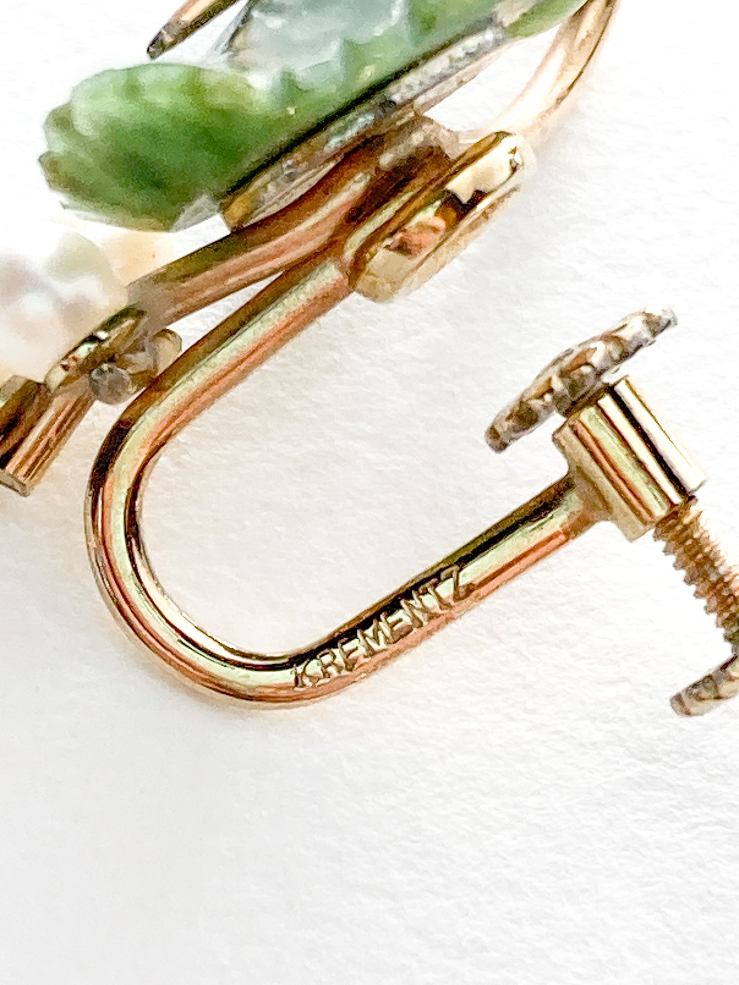 Vintage Krementz Nephrite Pearl Grapes Gold Coated Earrings Brooch Set