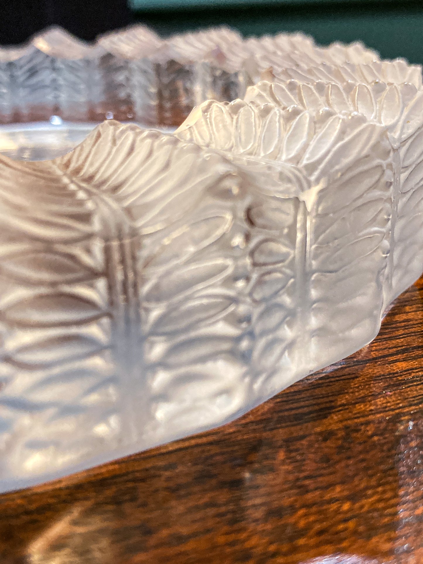 Vintage Lalique France Jamaique Pattern Frosted Clear Crystal Spoon Rest Dish