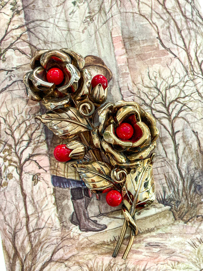 Vintage Large 1940s Trifari Floral Gold Tone Red Faux Stone Fur Clip Brooch