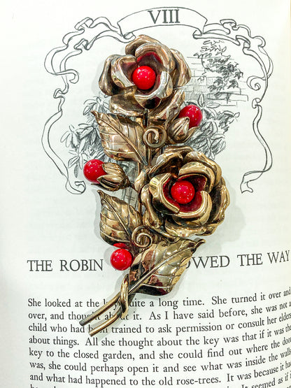 Vintage Large 1940s Trifari Floral Gold Tone Red Faux Stone Fur Clip Brooch