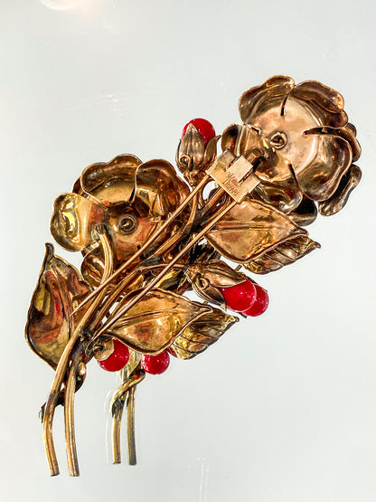 Vintage Large 1940s Trifari Floral Gold Tone Red Faux Stone Fur Clip Brooch