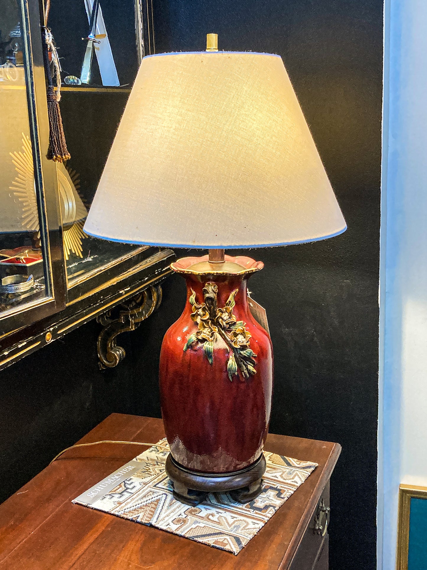 Vintage Frederick Cooper Red Dimensional Floral Blossom Ceramic Table Lamp