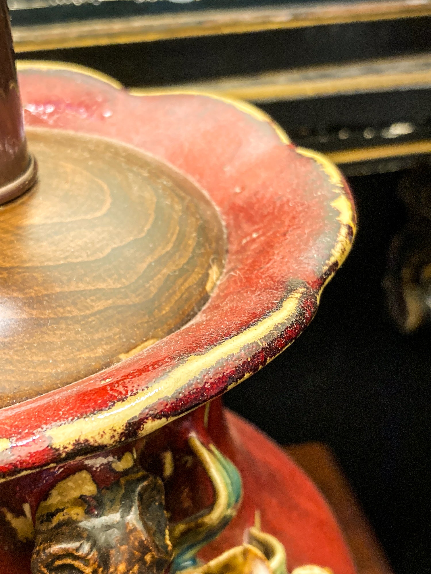 Vintage Frederick Cooper Red Dimensional Floral Blossom Ceramic Table Lamp