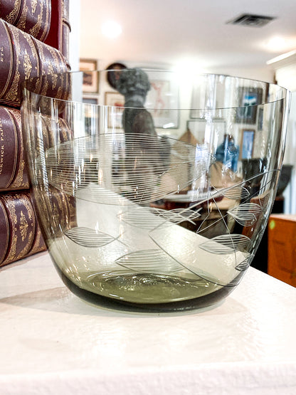 Vintage MCM Kaj Franck Finnish Fish Pattern Etched Green Gray Glass Bowl