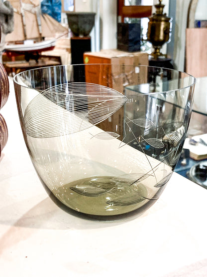 Vintage MCM Kaj Franck Finnish Fish Pattern Etched Green Gray Glass Bowl