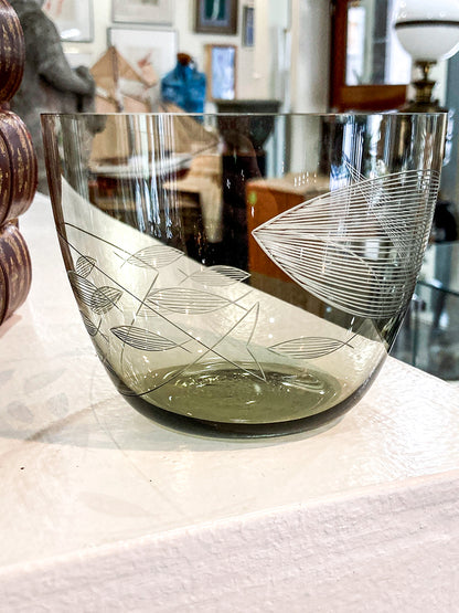 Vintage MCM Kaj Franck Finnish Fish Pattern Etched Green Gray Glass Bowl