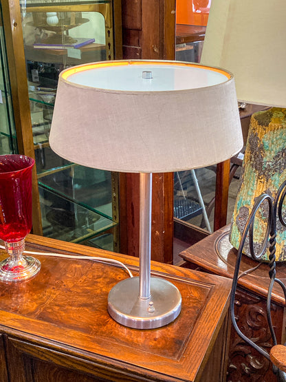 Vintage Walter Von Nessen Studio Sleek Chrome Desk Table Lamp