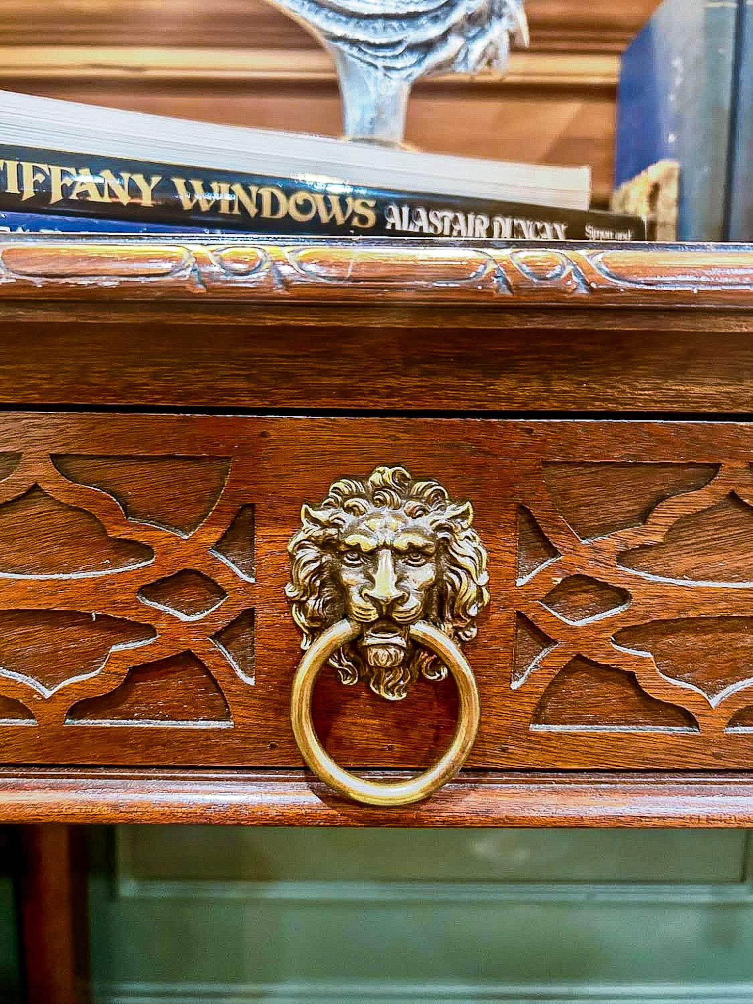 Vintage Mahogany Lion Head Charleston Collection Baker Knapp & Tubbs Desk
