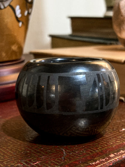 Vintage Margaret Lou Roybal Gutierrez Mini Pueblo Black Pottery Vase