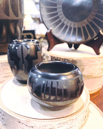 Vintage Margaret Lou Roybal Gutierrez Mini Pueblo Black Pottery Vase