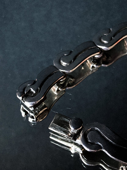 Vintage 1940's Mexico Sterling Silver Incised Hector Aguilar Statement Necklace