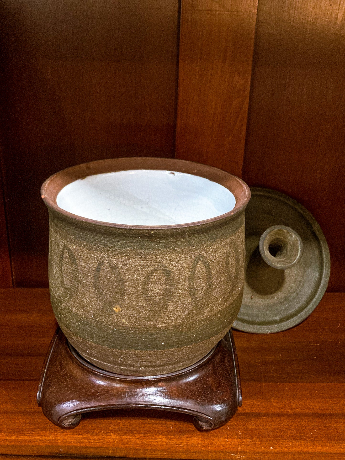 Vintage Mid Century Catawba Evelyn George Ceramic Lidded Pottery Jar Vessel
