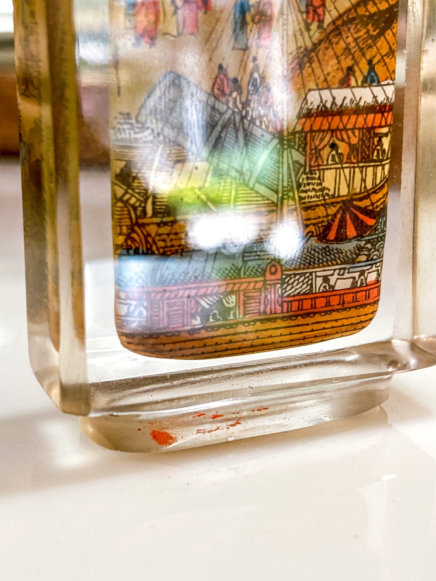 Vintage Midcentury Chinese Cityscape Reverse Painted Rock Crystal Snuff Bottles