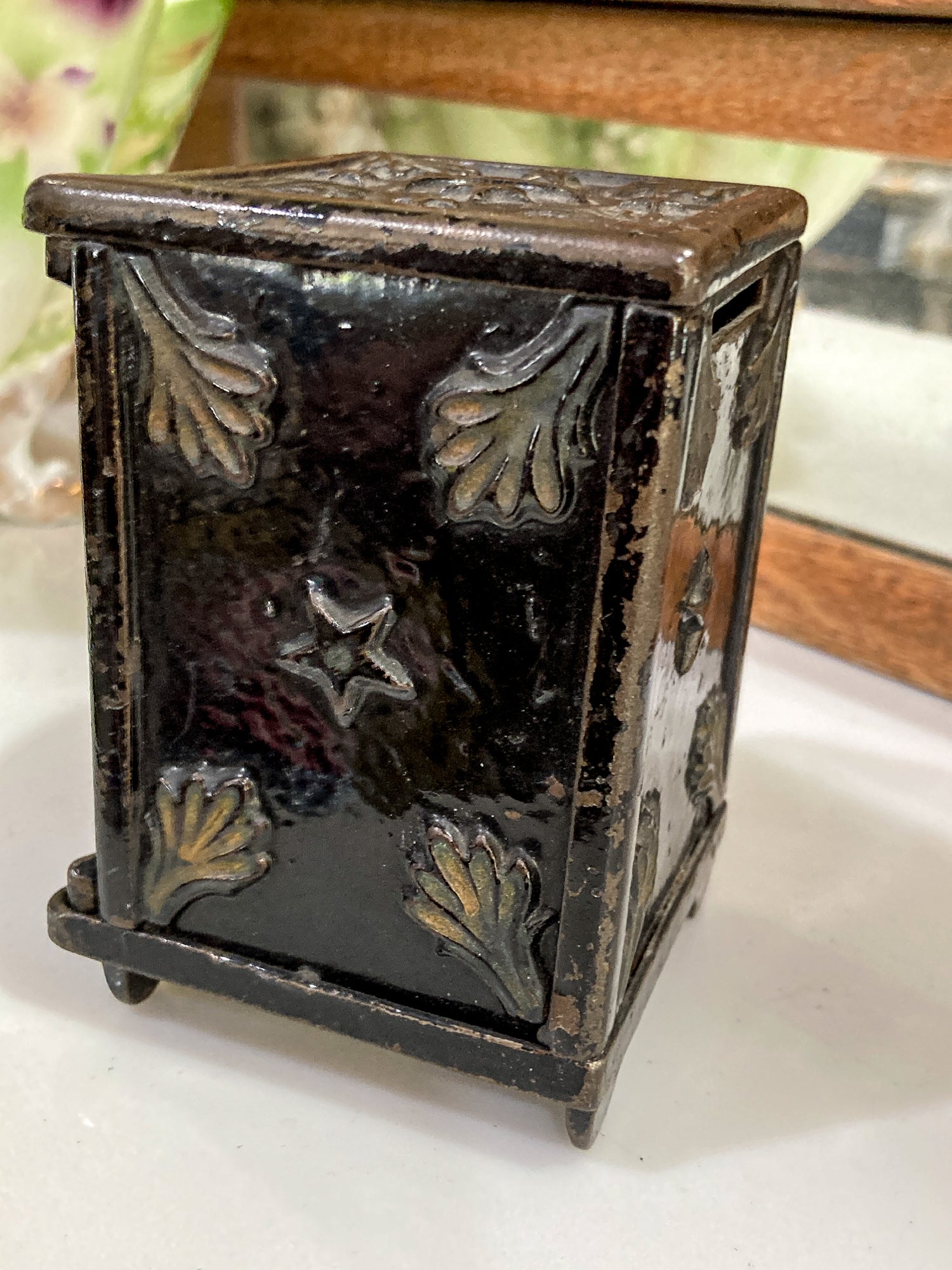Vintage Miniature Safe Star Moon Collectible Cast Iron Coin Still Bank