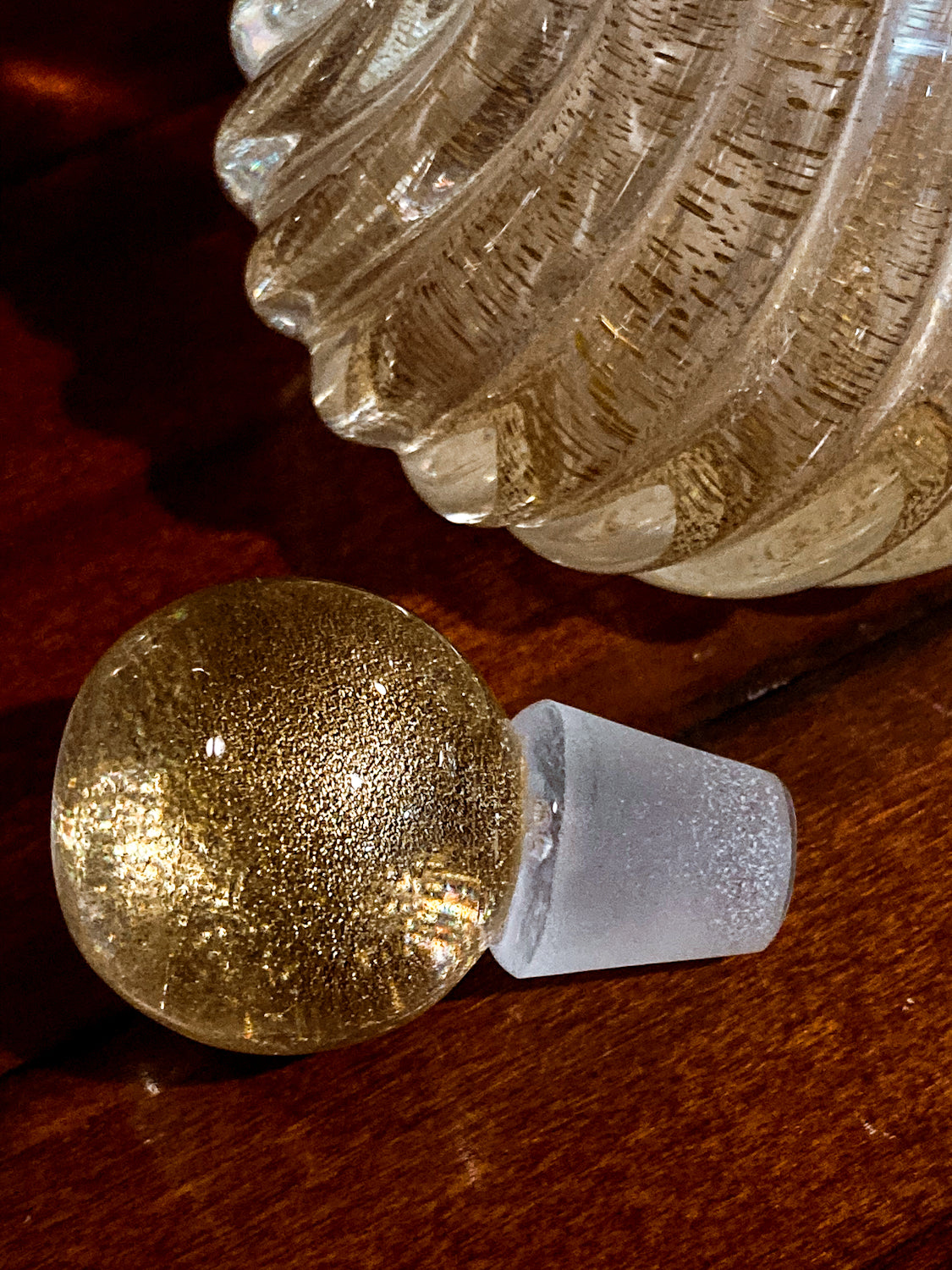Vintage Murano Italian Hand Blown Mesmerizing Gold Fleck Glass Scent Bottle