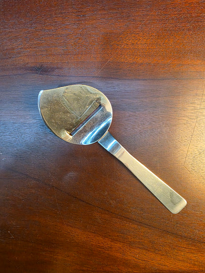 Vintage MCM Napier Silver Plated Cheese Planer Slicer Knife Server Utensil
