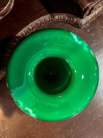 Nourot Art Glass Studio Valerie Surjan 1990 Green Cameo Glass Vase