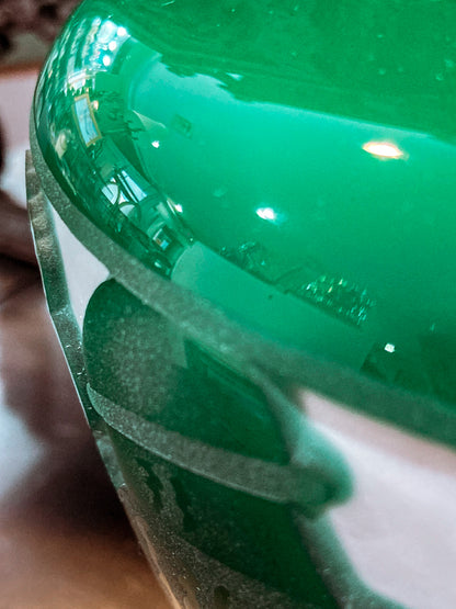 Nourot Art Glass Studio Valerie Surjan 1990 Green Cameo Glass Vase