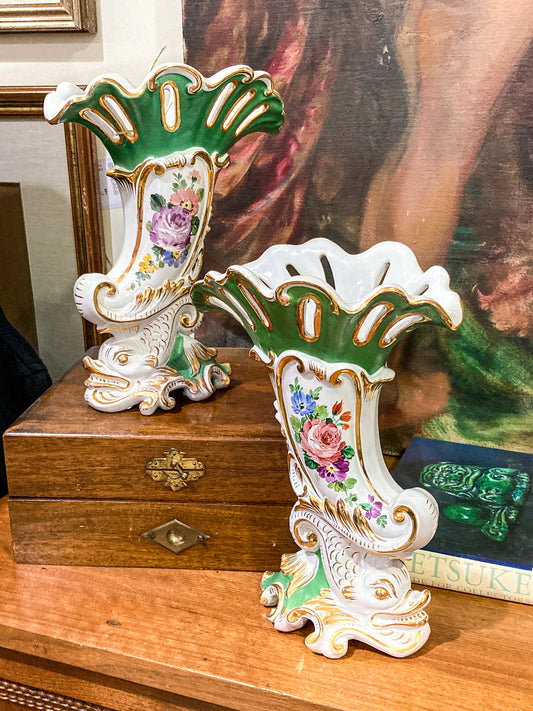 Vintage Pair 19th Century Style Old Paris Porcelain Cornucopia Reproduction Vases