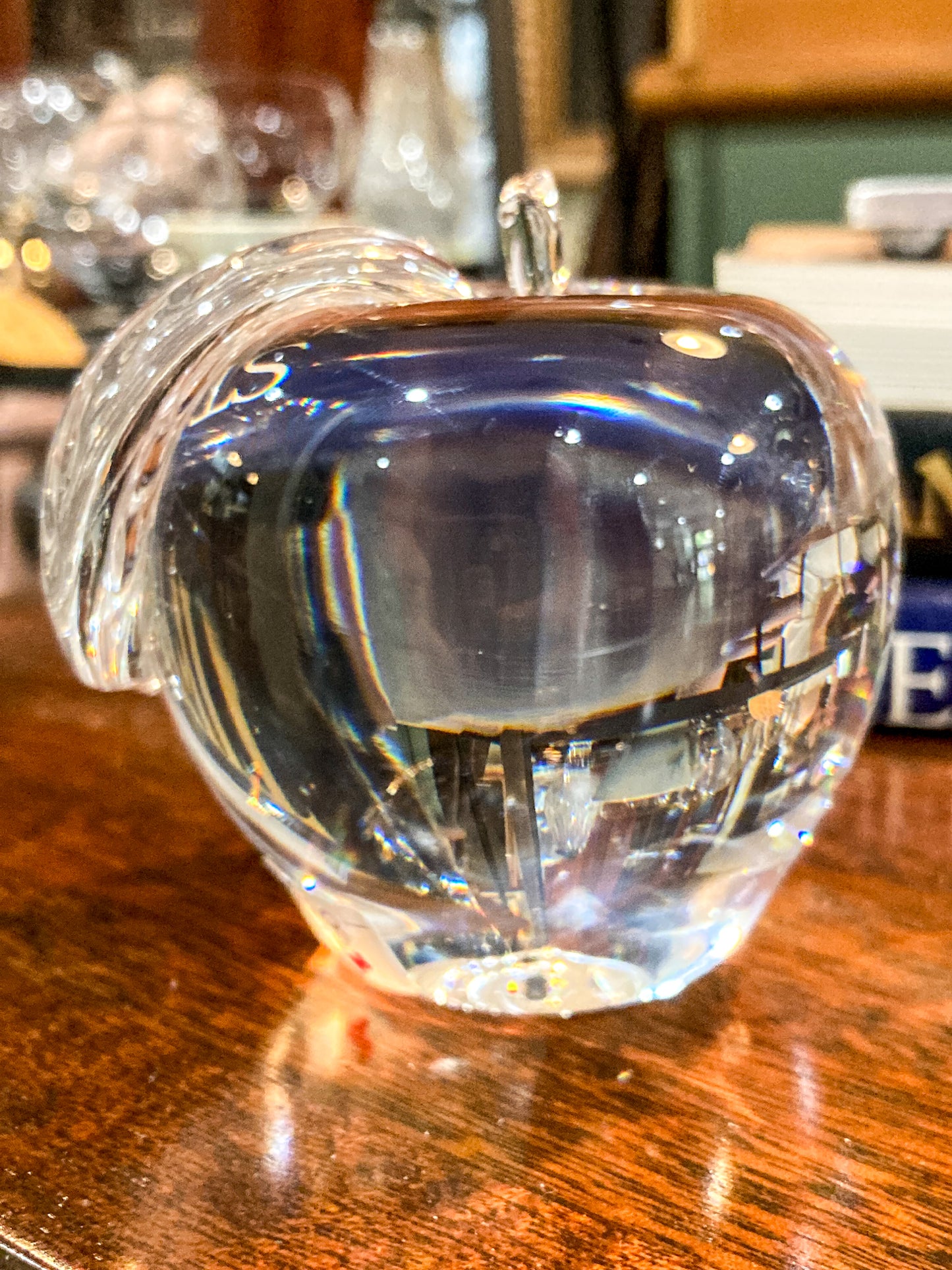Vintage Princess House Clear Glass Apple Shaped Paperweight