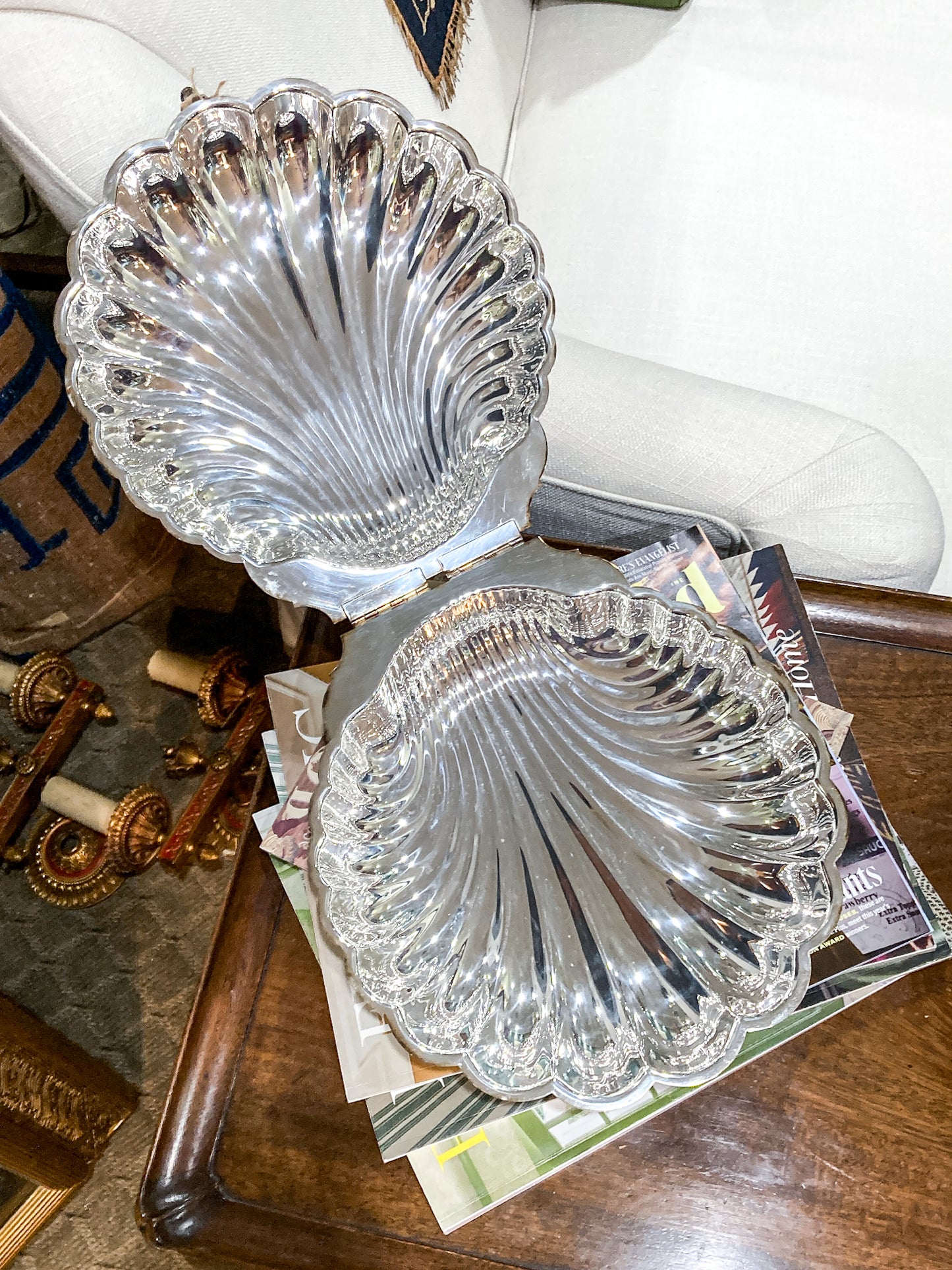 Vintage Regency Style Silver Plated Lidded Clamshell Footed Serving Dish