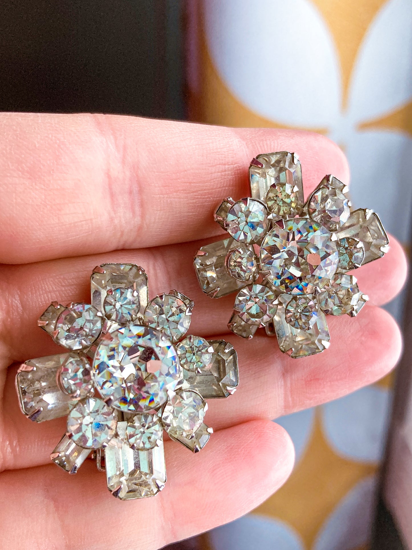 Vintage Reinad Clear Rhinestone Statement Clip On Earrings