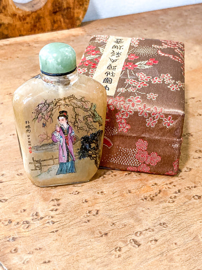 Vintage Hand Painted Chinese Green Lidded Glass Snuff Bottle Original Box