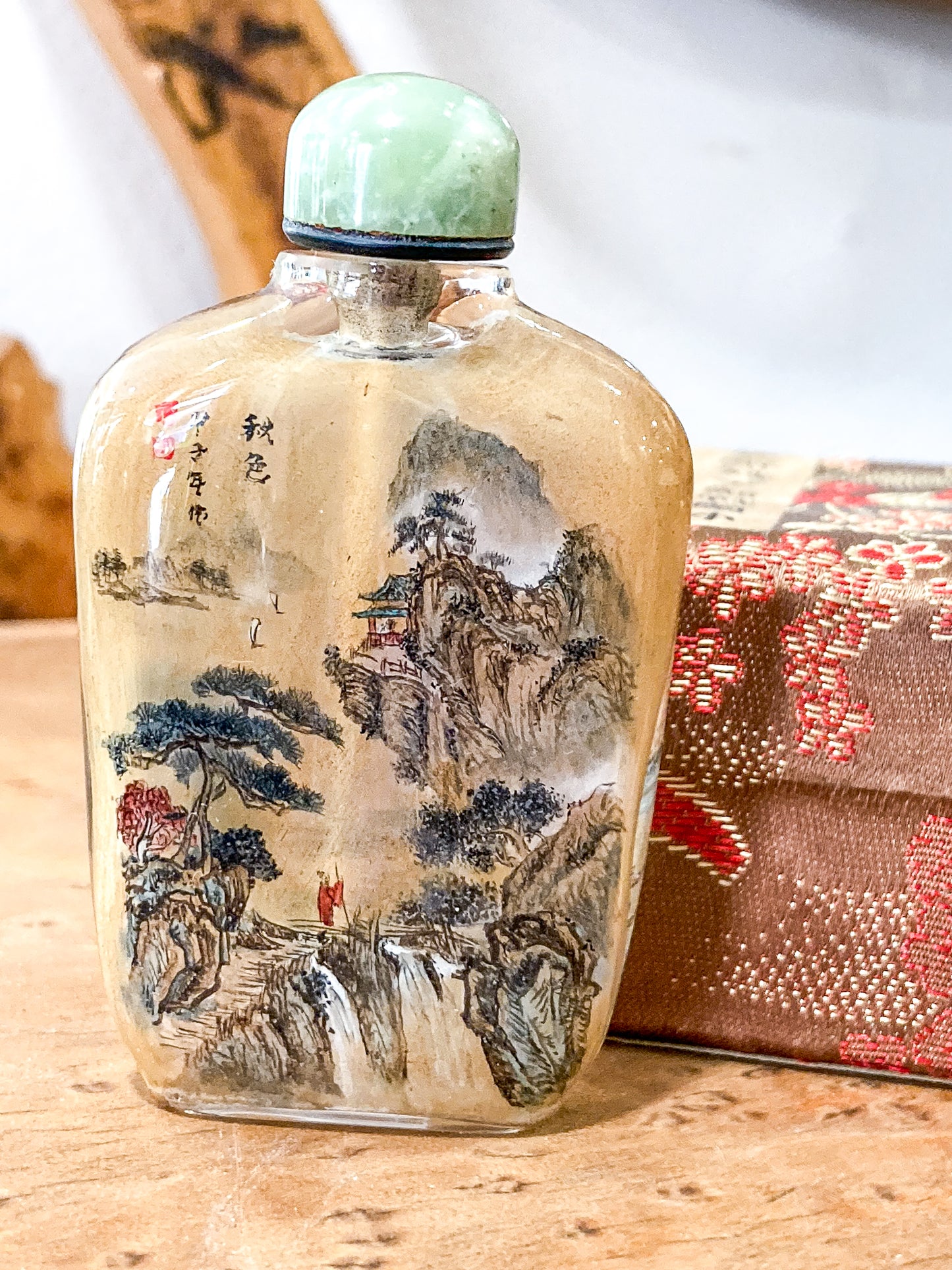 Vintage Hand Painted Chinese Green Lidded Glass Snuff Bottle Original Box