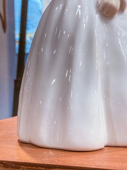 Royal Copenhagen Denmark #1251 Amager Girl Lotte Benter Porcelain Figurine