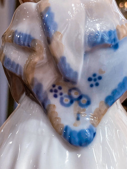 Royal Copenhagen Denmark #1251 Amager Girl Lotte Benter Porcelain Figurine