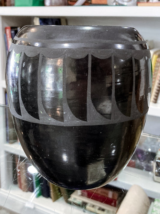 Vintage Santa Clara Pueblo Feather Design Blackware Pottery Vase