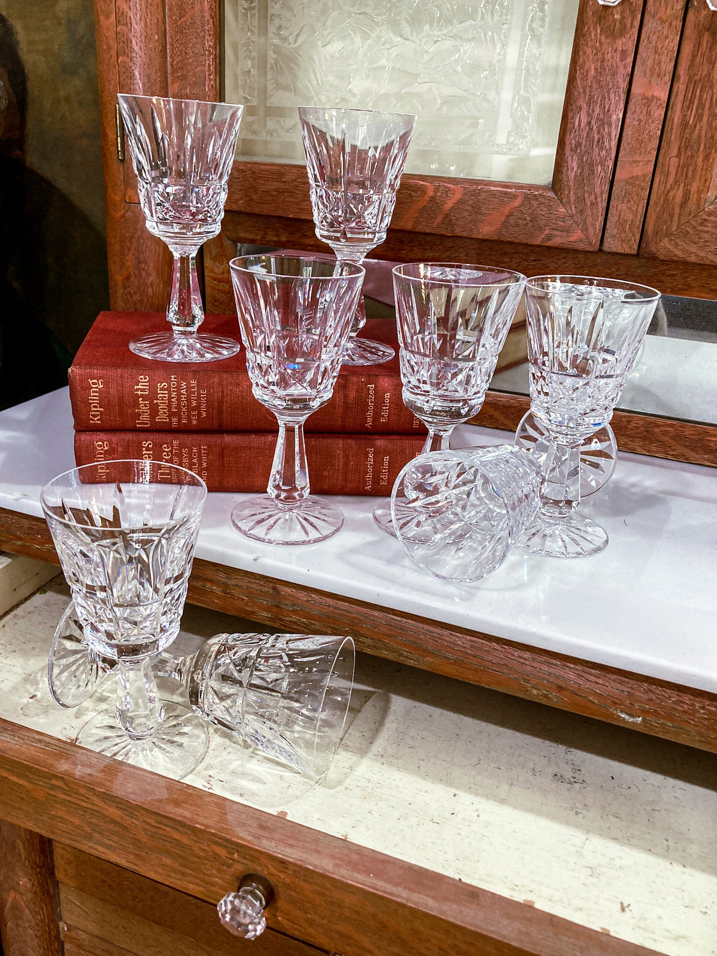 Vintage Set of Eight Waterford Clear Crystal Kylemore Sherry Glasses