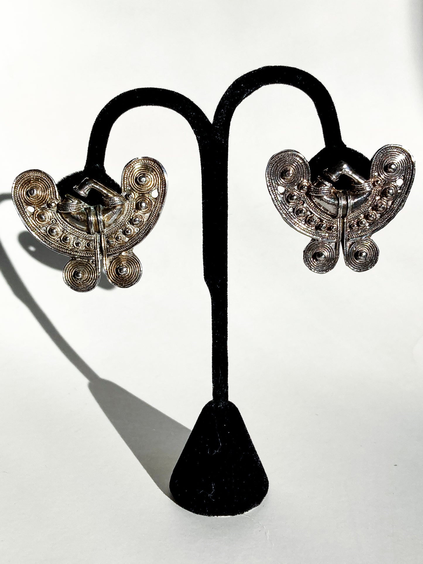 Vintage Pre-Columbian Style Silver Toned Geometric Clip On Earrings