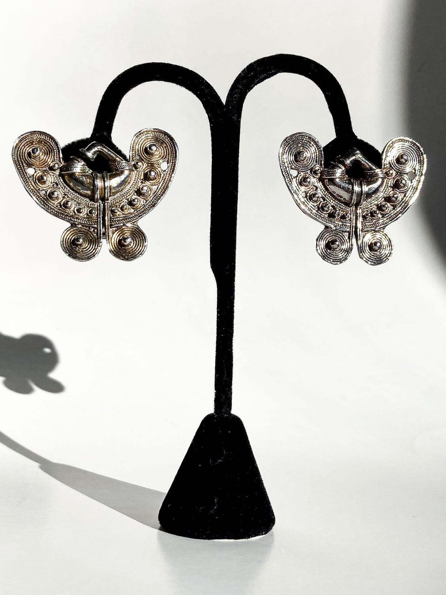 Vintage Pre-Columbian Style Silver Toned Geometric Clip On Earrings