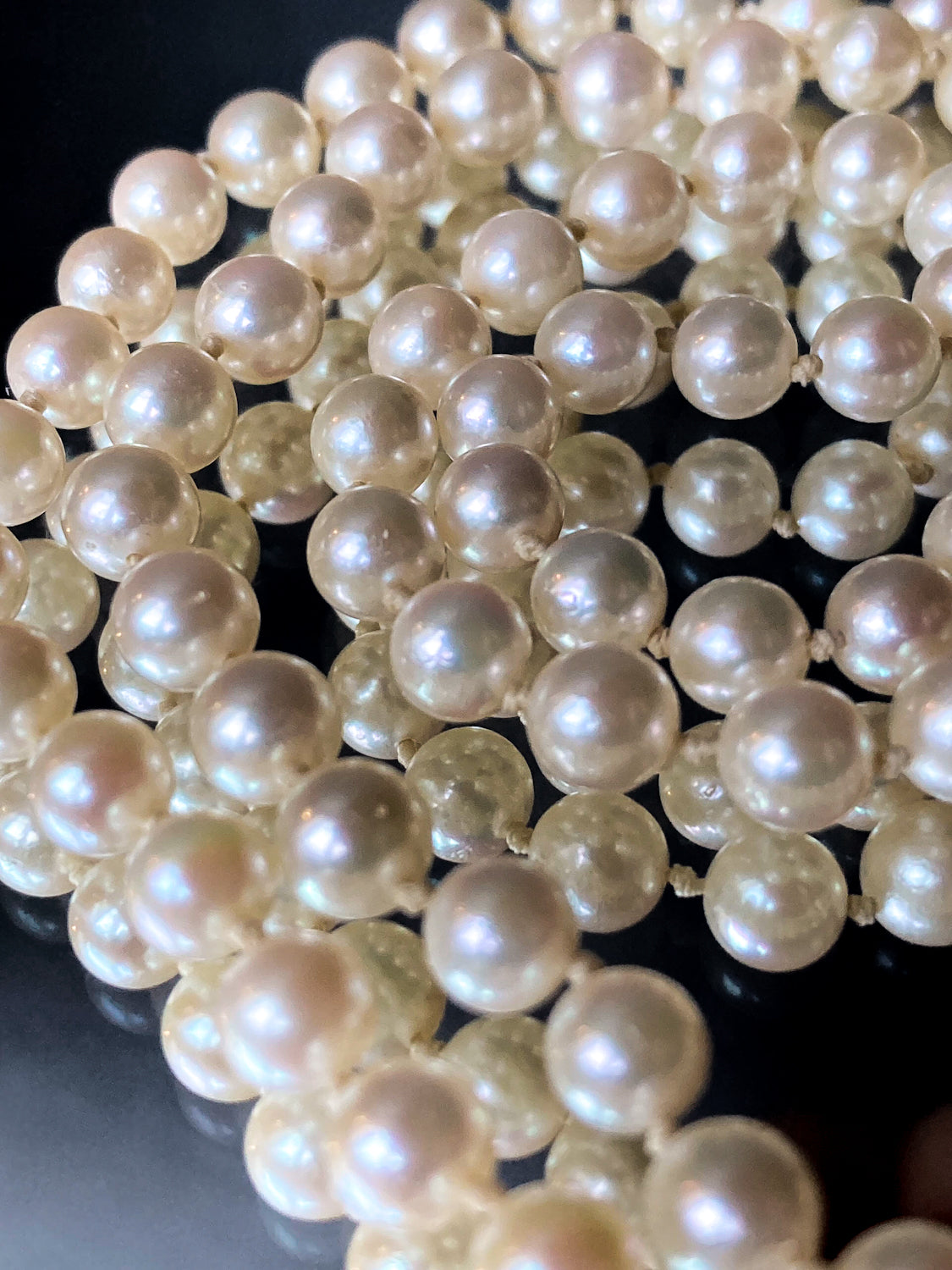 Vintage Single Strand 95 Cultured Pearl Hand-Knotted Necklace