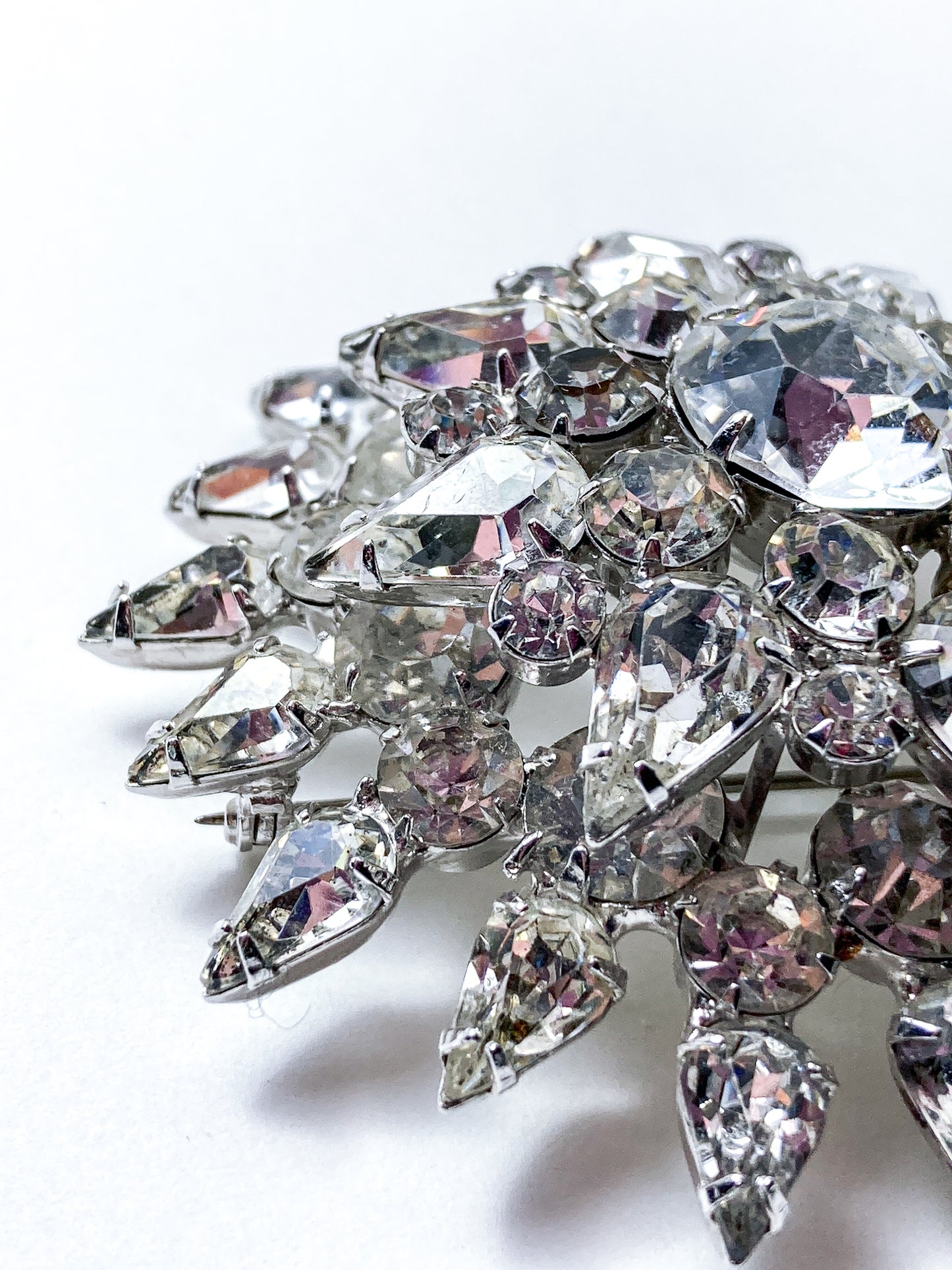 Vintage Starburst Dazzling Rhinestone Large Statement Brooch Pin