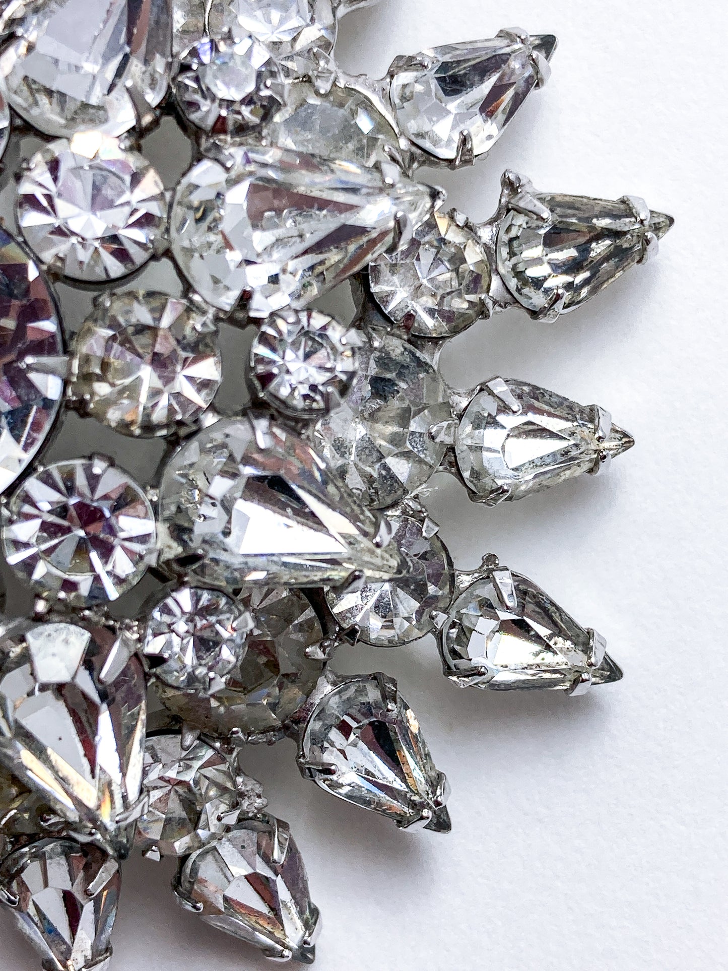 Vintage Starburst Dazzling Rhinestone Large Statement Brooch Pin