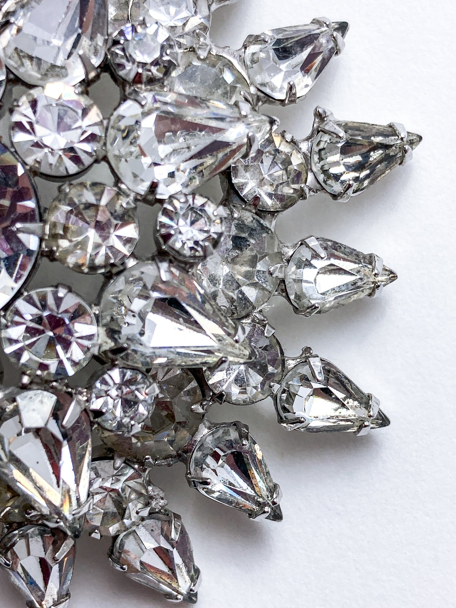 Vintage Starburst Dazzling Rhinestone Large Statement Brooch Pin