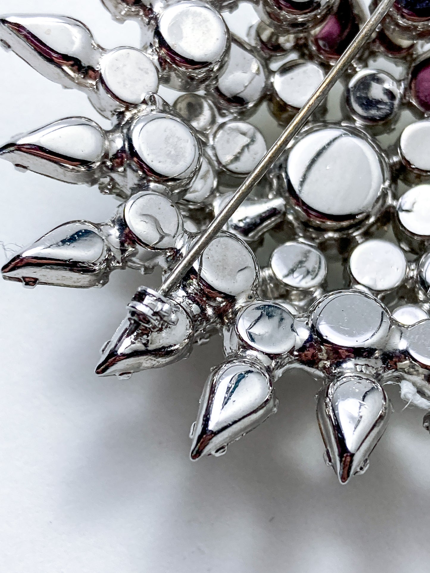 Vintage Starburst Dazzling Rhinestone Large Statement Brooch Pin
